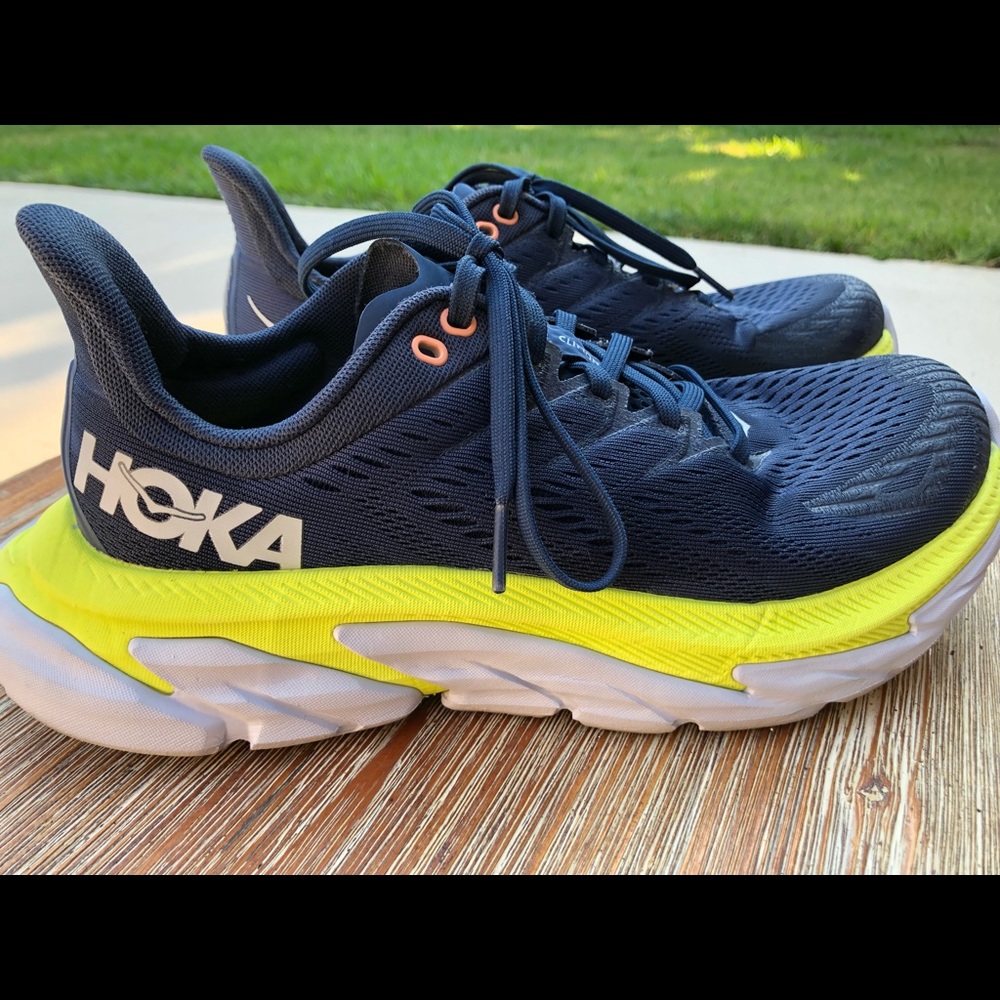 Hoka One One Clifton Edge 8.5 Womens